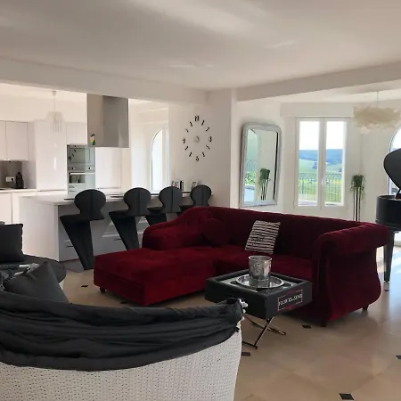 Floressens En Champagne Terrasse Privative Sur Le Vignoble Holiday home